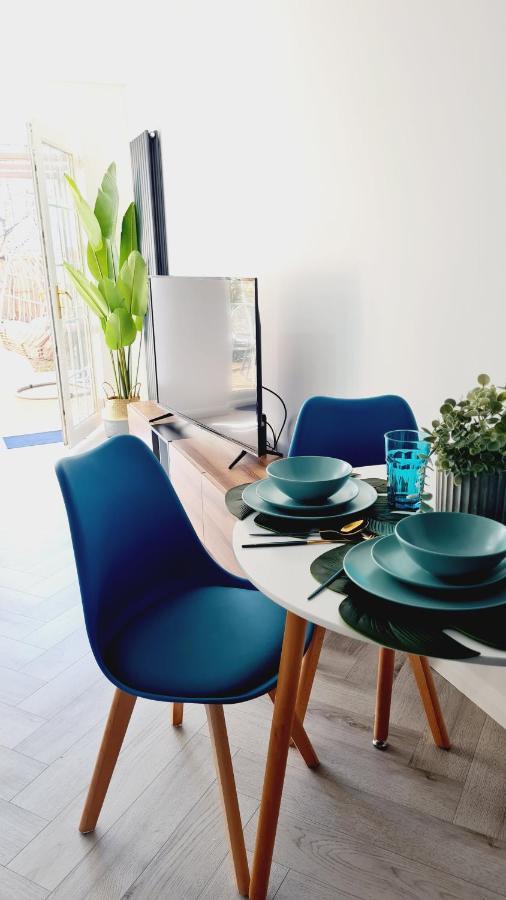 グラスゴーBeautiful 2Bed House With Garden, Walking Distance To Town - Free Parkingアパートメント エクステリア 写真