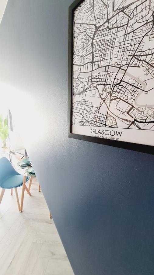 グラスゴーBeautiful 2Bed House With Garden, Walking Distance To Town - Free Parkingアパートメント エクステリア 写真