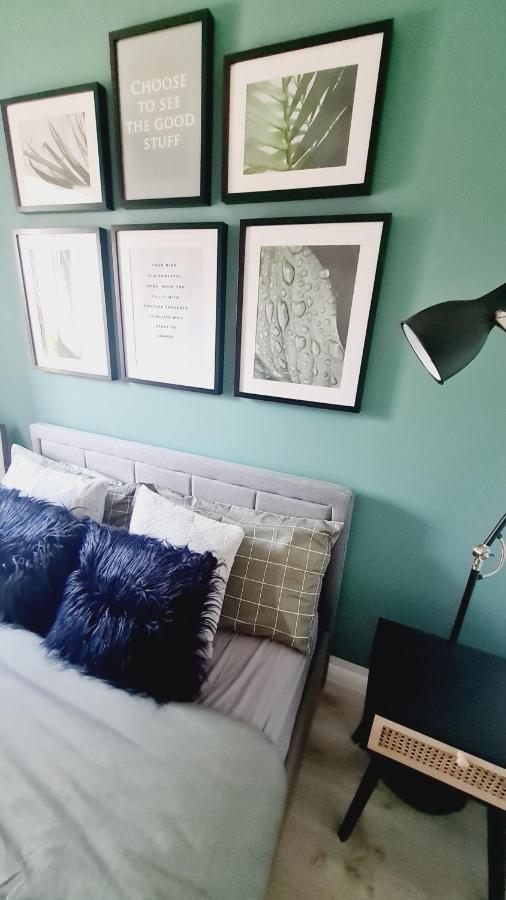 グラスゴーBeautiful 2Bed House With Garden, Walking Distance To Town - Free Parkingアパートメント エクステリア 写真